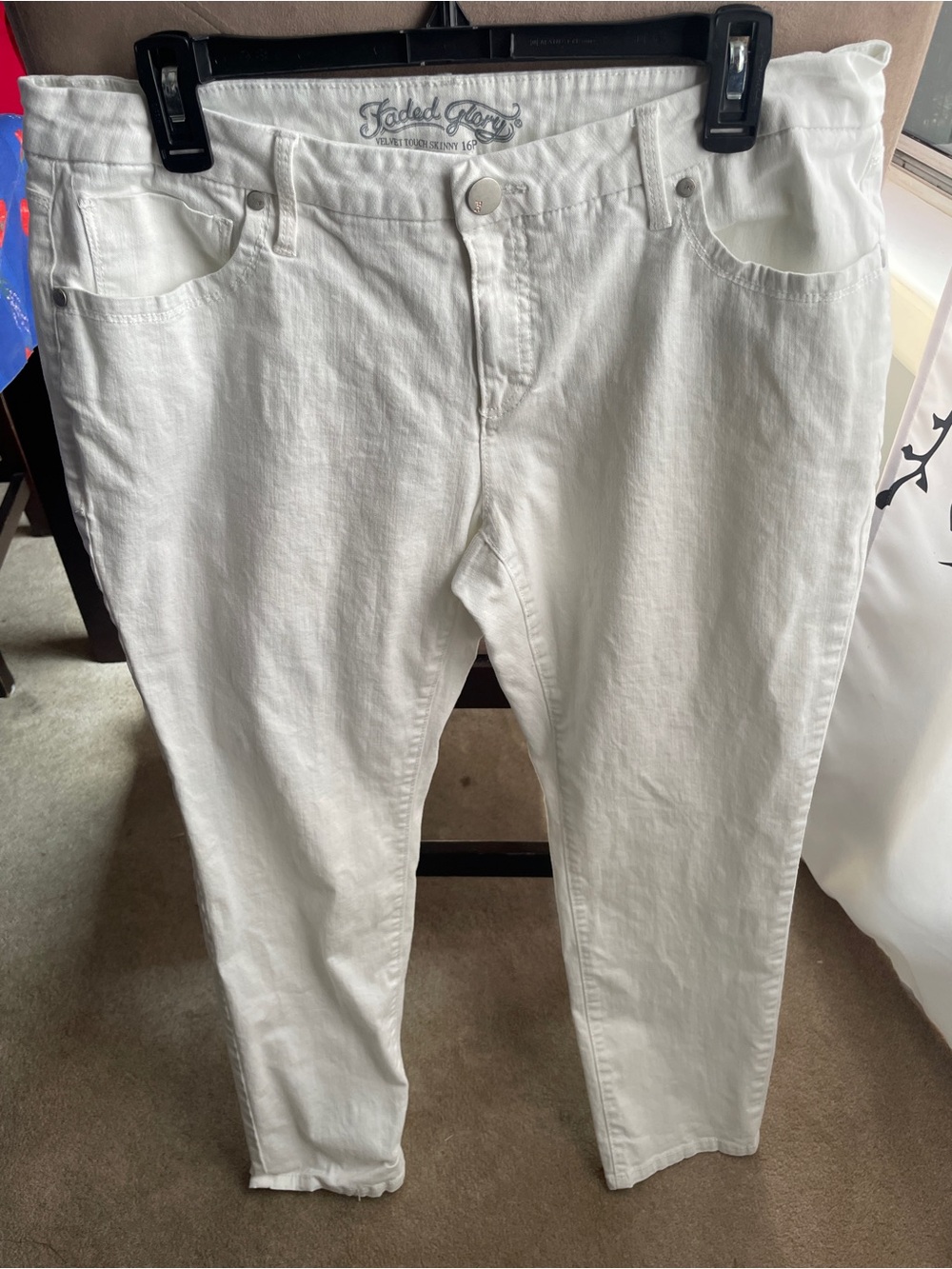 Faded Glory White Velvet Touch Skinny Jeans